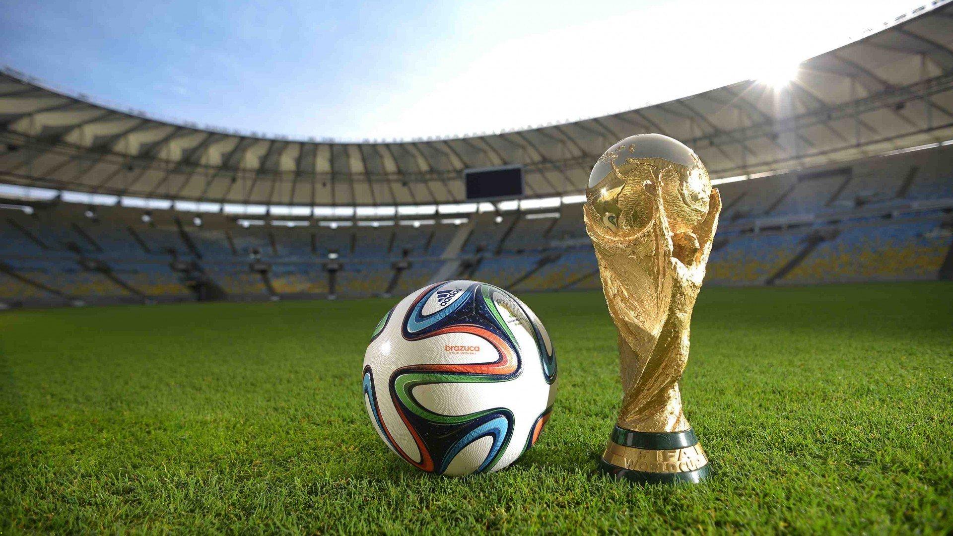 国乒包揽世乒赛五冠 马龙樊振东巅峰对决再现经典