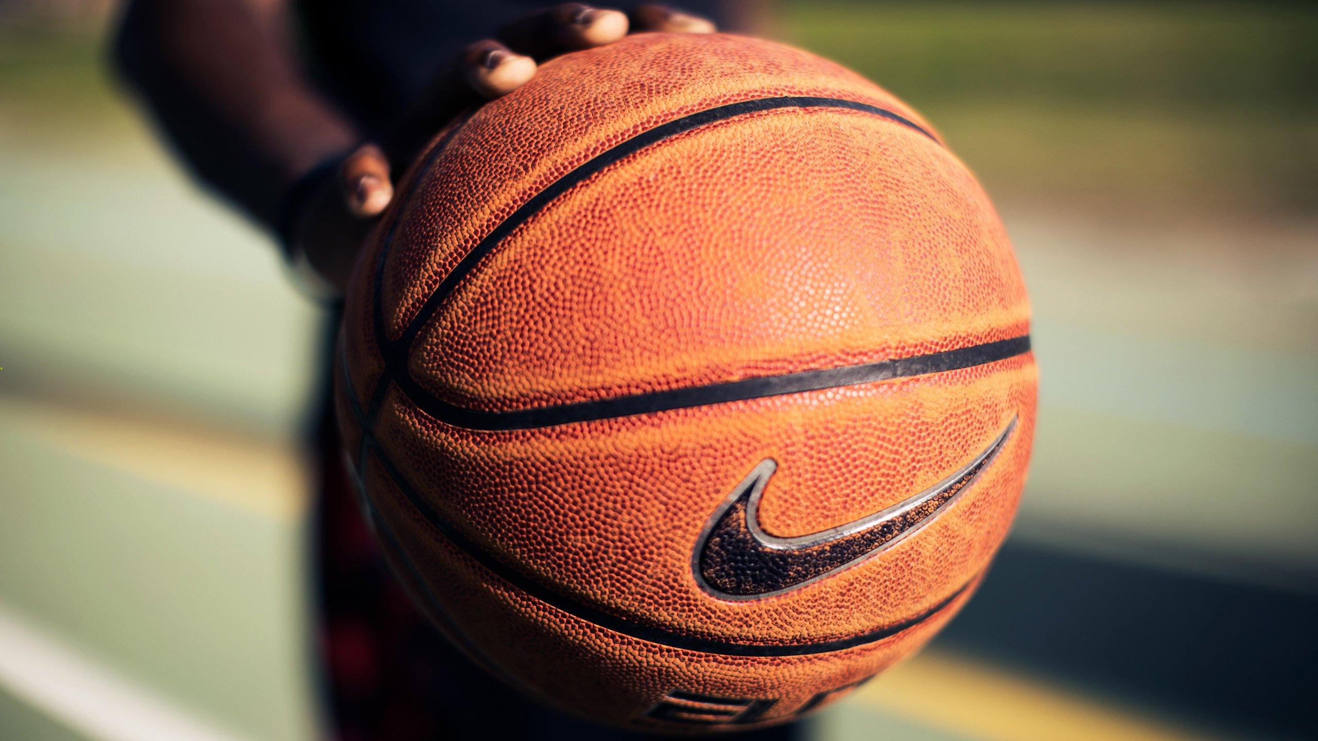 澳客网网页版-NBA季后赛激战正酣，勇士队逆转胜凯尔特人，库里独砍45分创纪录